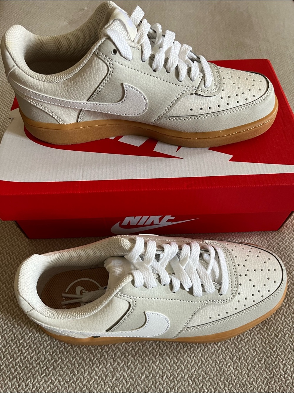 New in Box Women's Nike Court Vision LO Size 6